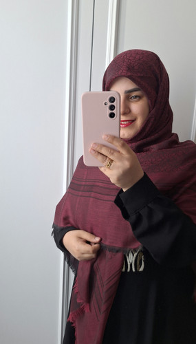 روسری نخ مودال قواره ۱۴۰ طرح لووه